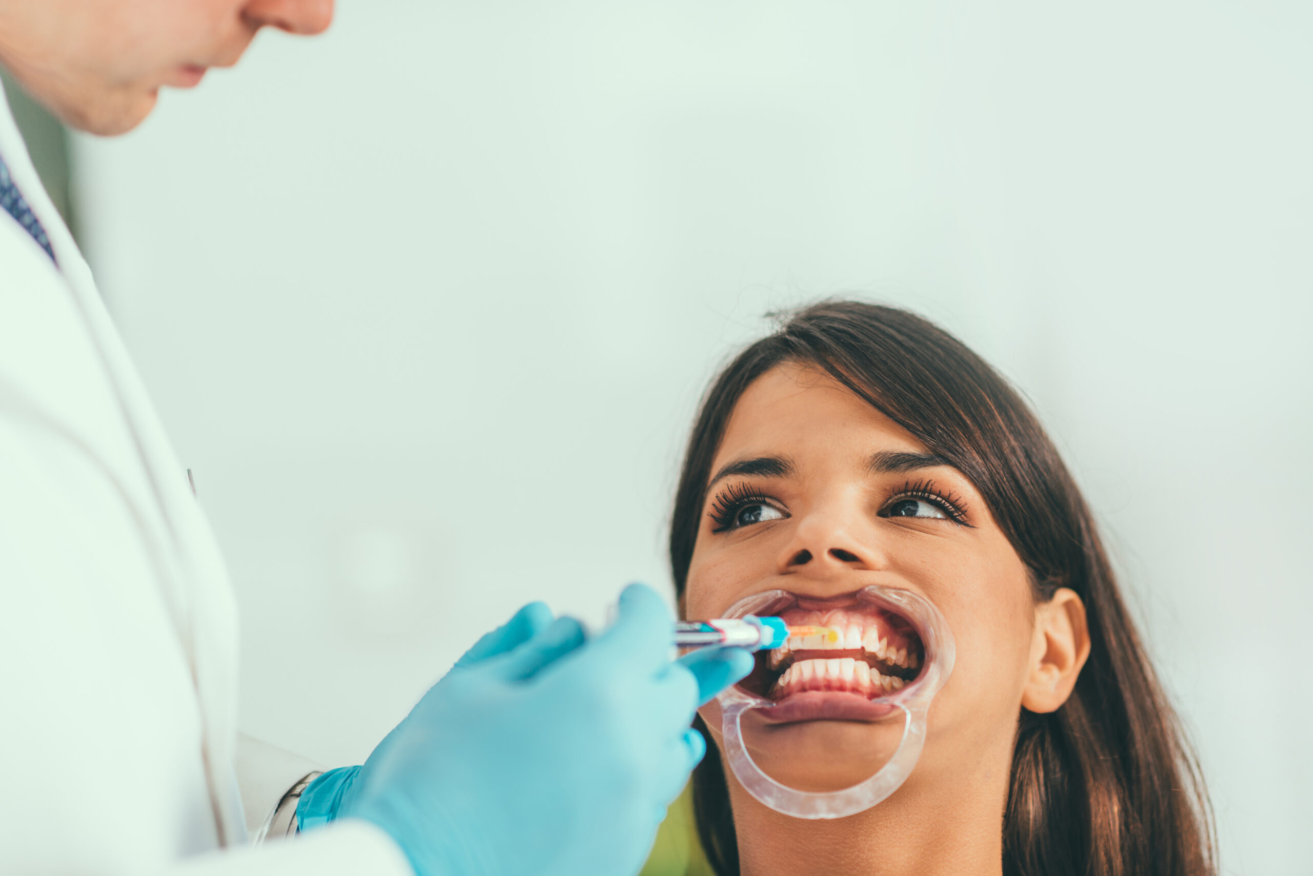 teeth whitening procedure ara damansara